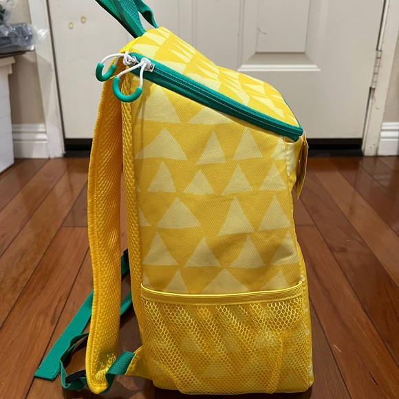 NWT Target Sun Squad Pineapple Backpack Cooler - Picture 4 of 7